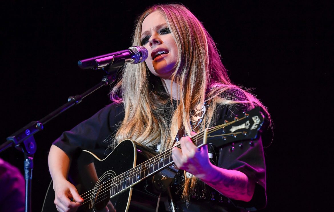 Avril Lavigne Says It Was A “Huge Honour” To Work With Blink-182’s Mark Hoppus