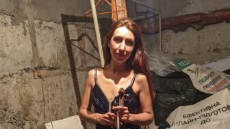 Ukraine’s ‘cellar violinist’ plays on amid bombings